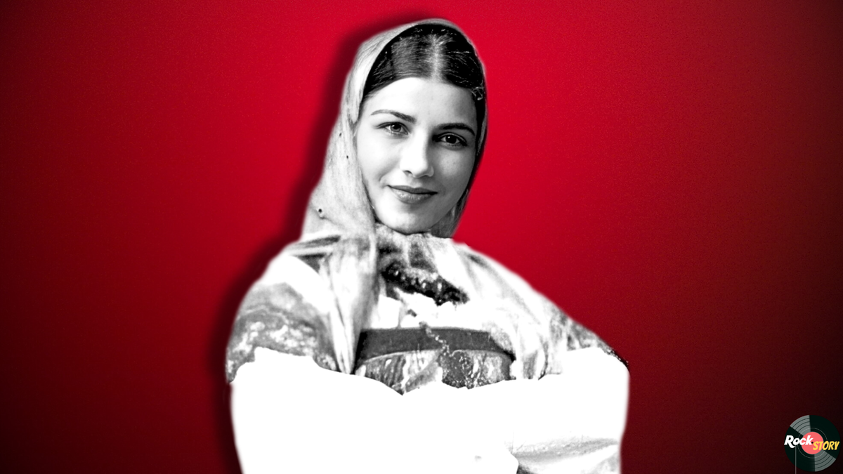 На фотографии: Лидия Русланова 