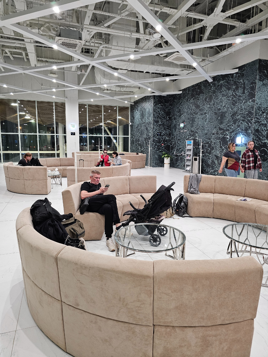 Общий зал Бештау, аэропорт Минводы