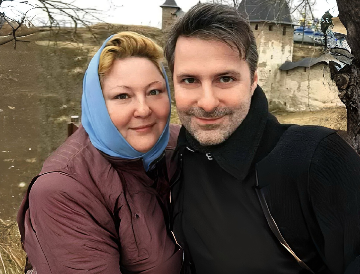 Юлия Сулес и её муж Евгений Сулес