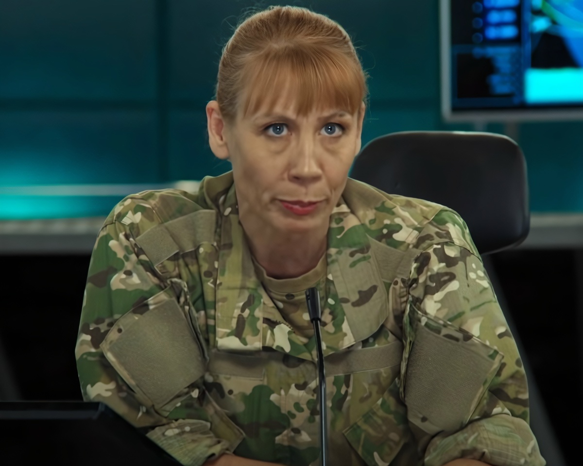 Дарья Юргенс, кадр из сериала «Морские дьяволы»