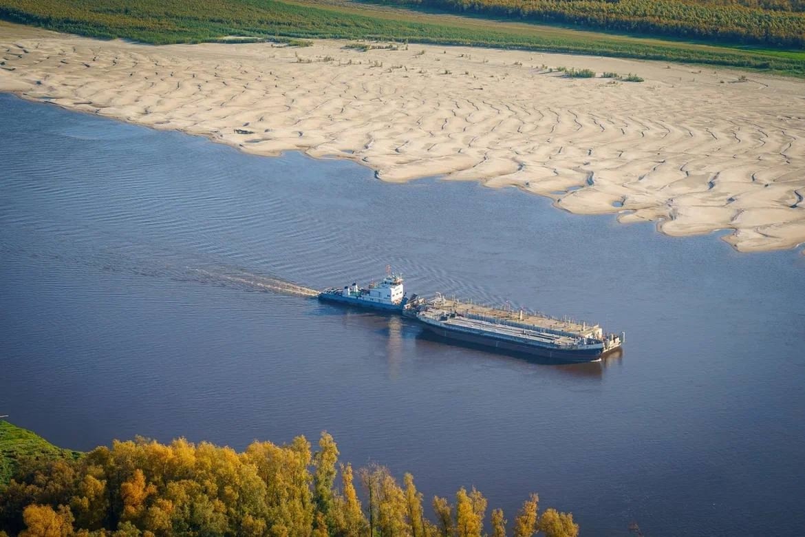    Руслан Кухарук поделился фотографиями золотой югорской осени