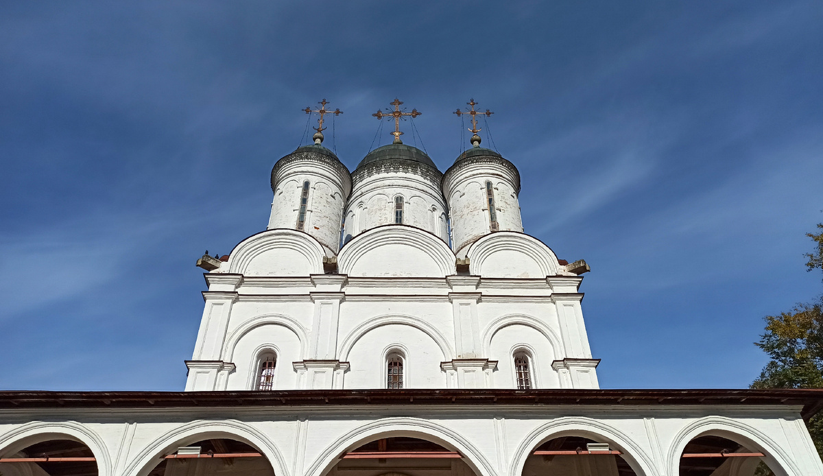 Большие Вяземы. Храм Преображения Господня