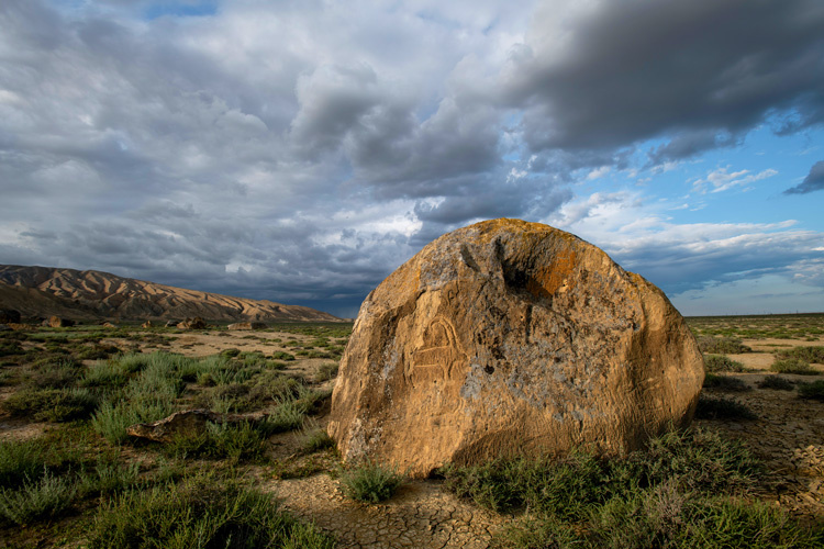 Беюкдаш, нижняя терраса. Камень номер 26