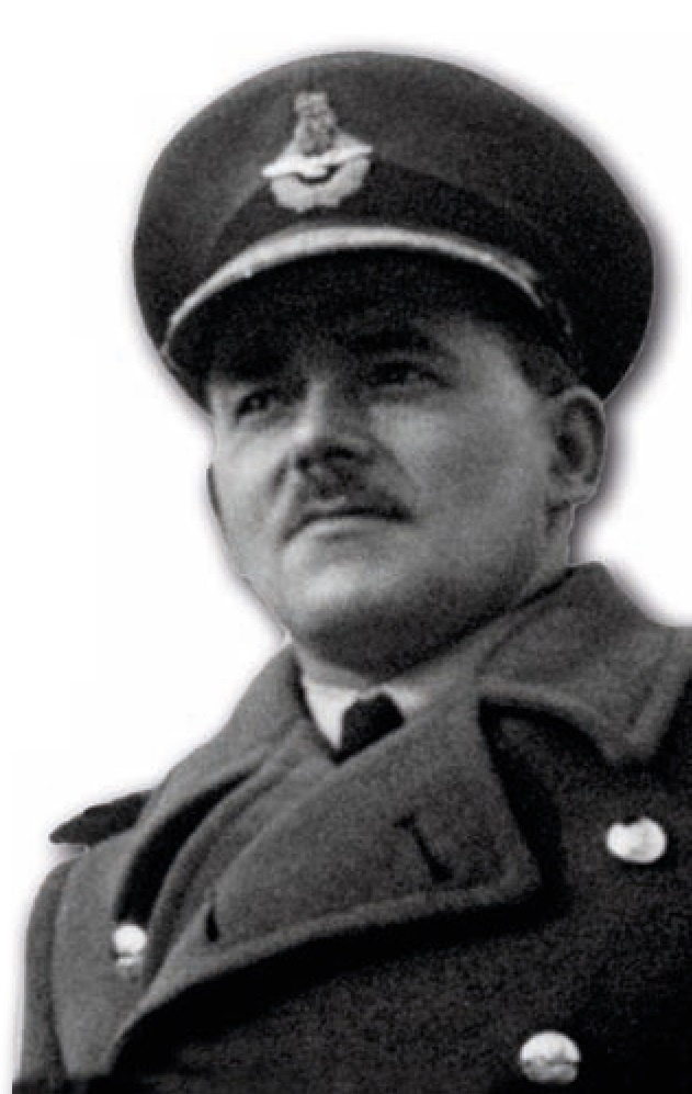 Фрэнк Уиттл, олицетворяющий твердость характера и абсолютную решимость, в свои юные годы преодолел многочисленные препятствия и разочарования, включая два отказа в приеме на службу со стороны Королевских ВВС по причине физической подготовки. Когда в 1929 году Фрэнк Уиттл представил А. А. Гриффиту, Королевский авиационный ННИ (Royal Aircraft Establishment – RAE), свою идею нового типа газотурбинного двигателя, она была отклонена как «неосуществимая»