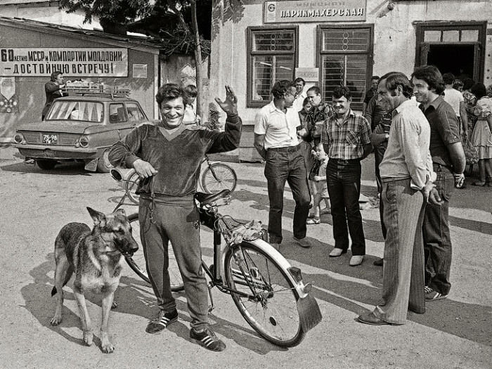Советские граждане в 1970-х годах. Источник: Михаил Блонштейн