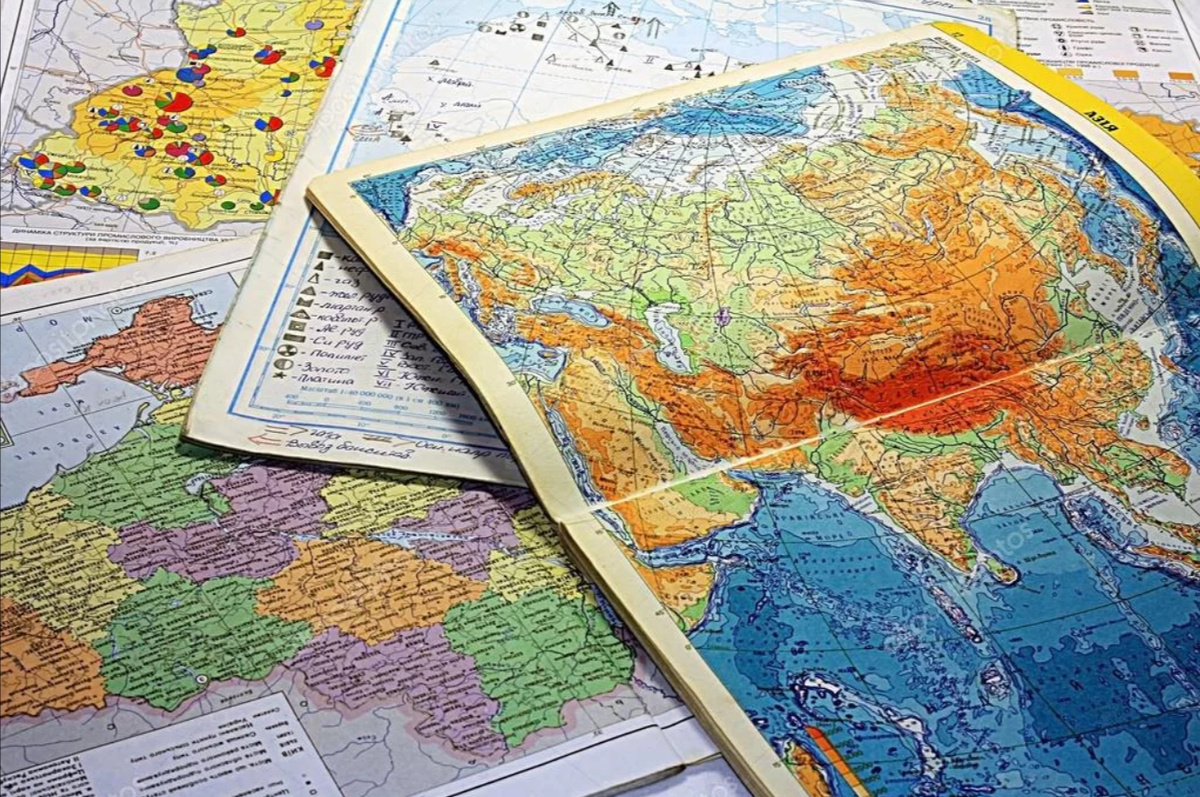 Многообразие карт