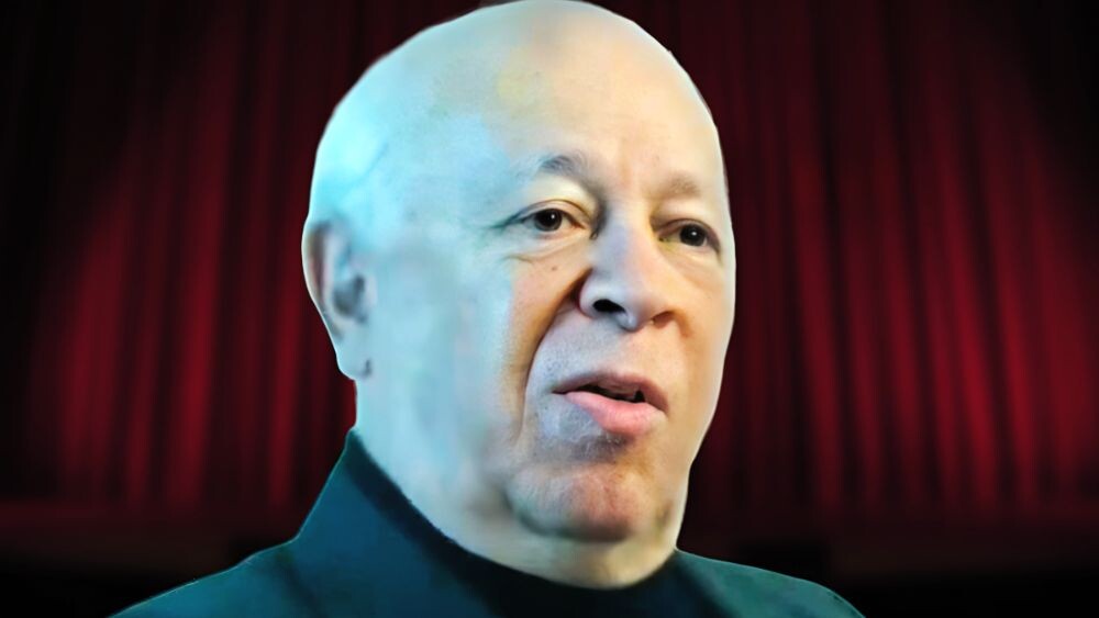 Валентину Плучеку попало от Пельтцер по первое число