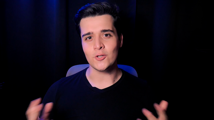    Валерий Ульянов вернулся в Россию спустя семь лет вынужденной эмиграции и заново влюбился в Родину. Фото предоставлено Царьграду