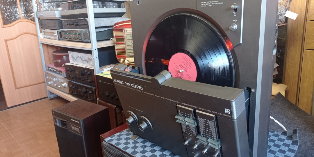 Самые вастребованные проигрыватели пластиног сегодня они разлитаются как гарячие пирошки