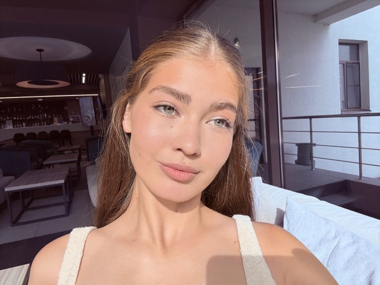    Фармацевт Лиана Табульдина представит Оренбуржье на конкурсе «Мисс Россия – 2025» Оренбуржье