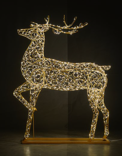 Новогодняя металлоконструкция "Олень"