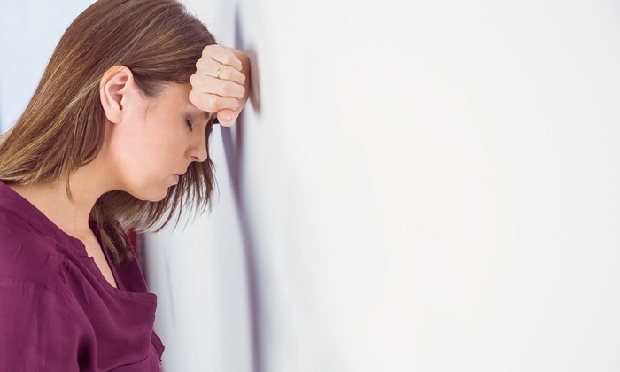    Психотерапевт назвал неочевидные признаки депрессии