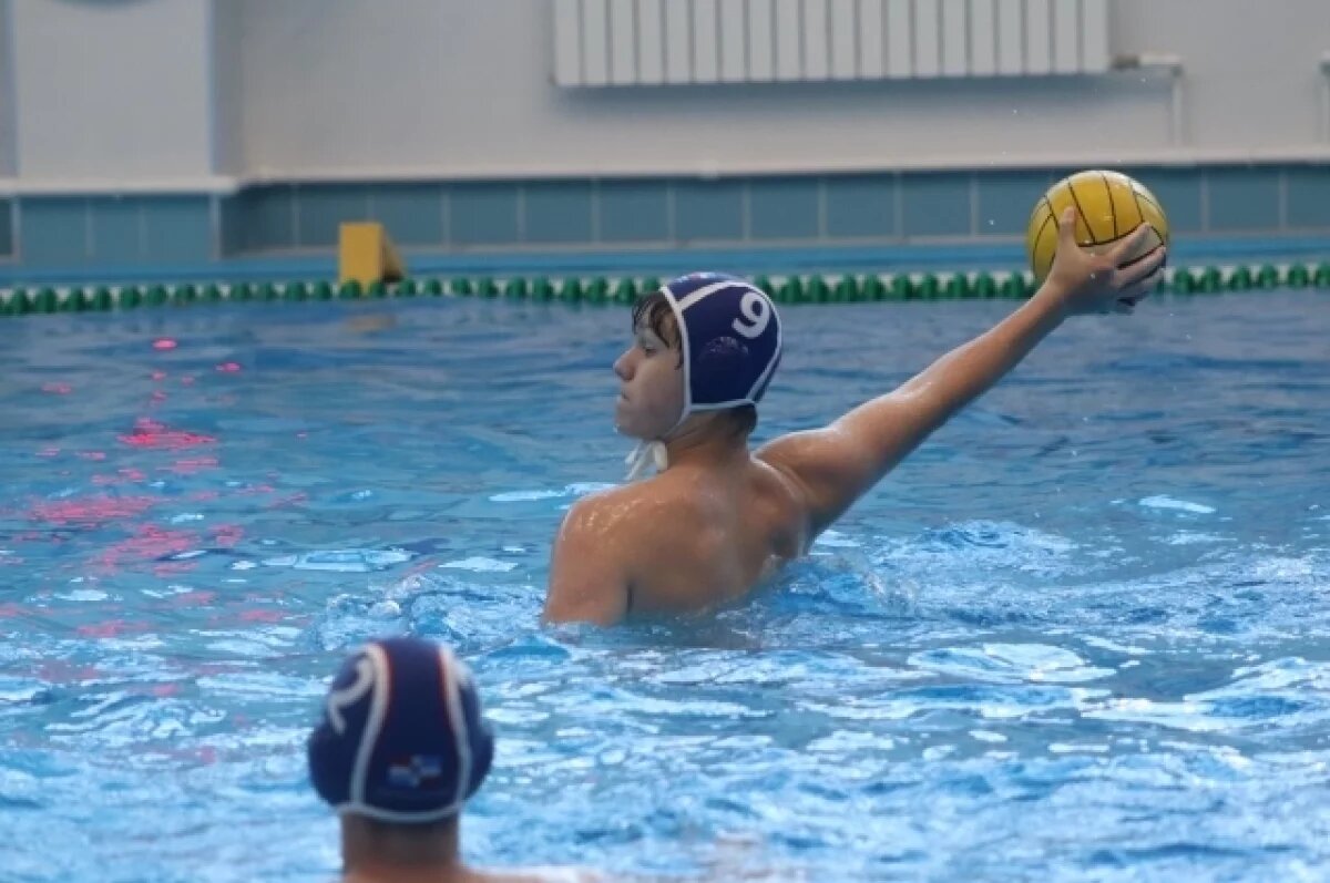    Калининградские ватерполисты взяли серебро в Санкт-Петербурге