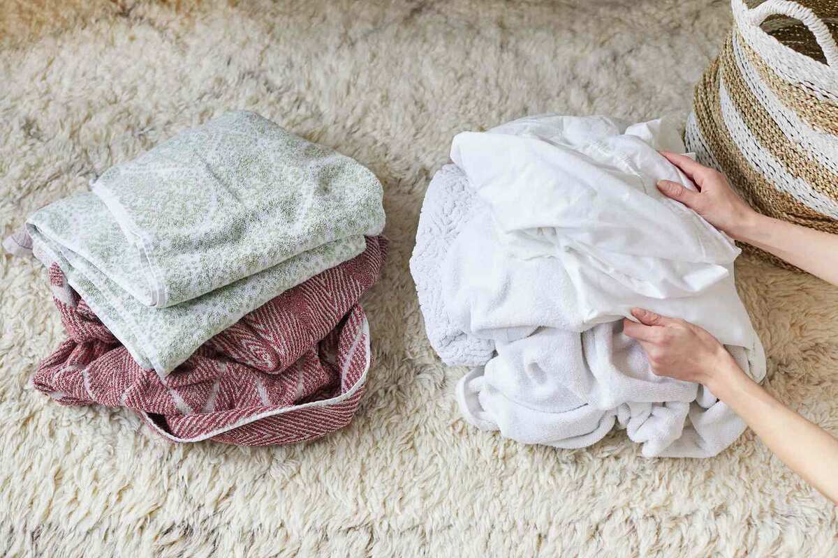 Крахмал применяется в уходе за одеждой.