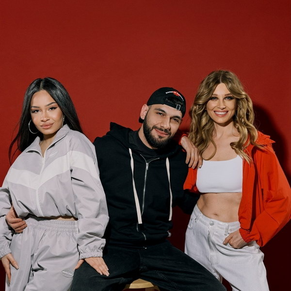     Reflex выпустил «Потому что не было тебя» с Jakone и Kiliana