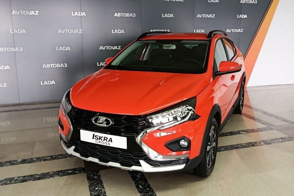 На фото: Lada Iskra SW Cross.