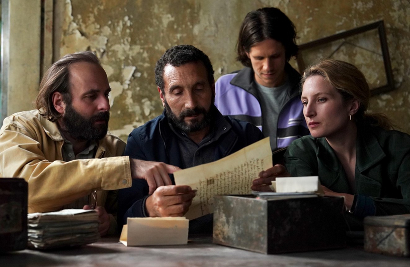 Листайте кадры.