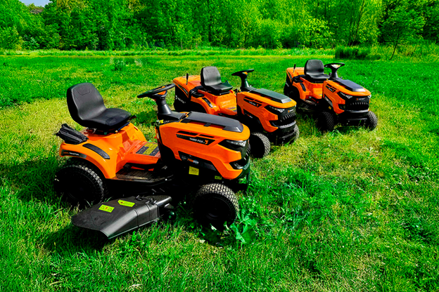 Садовые трактора от YARD FOX®
