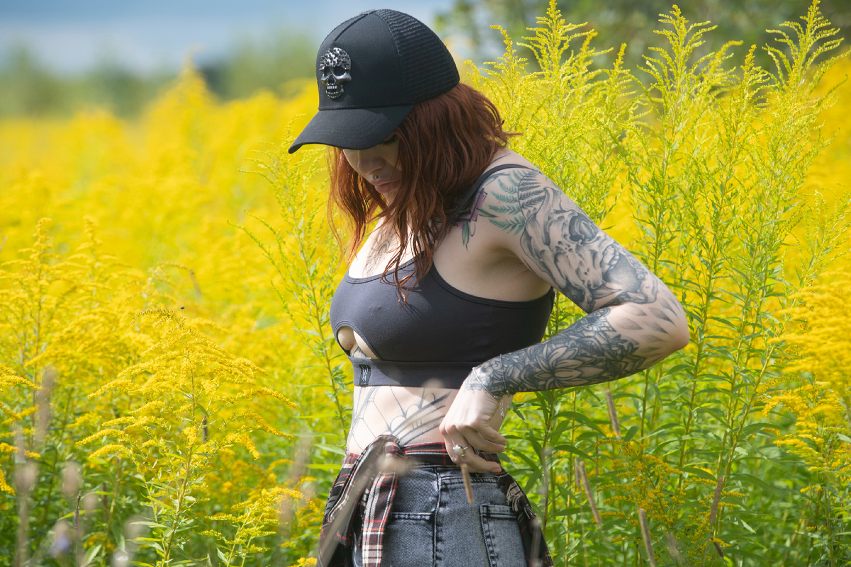 Фото автора. В желтом поле.