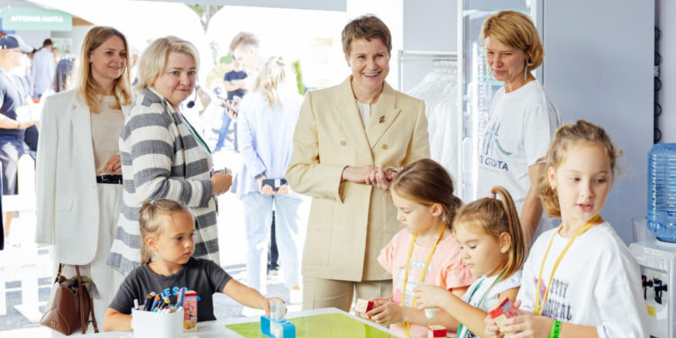    МЕДИАДОМ СИРИУС