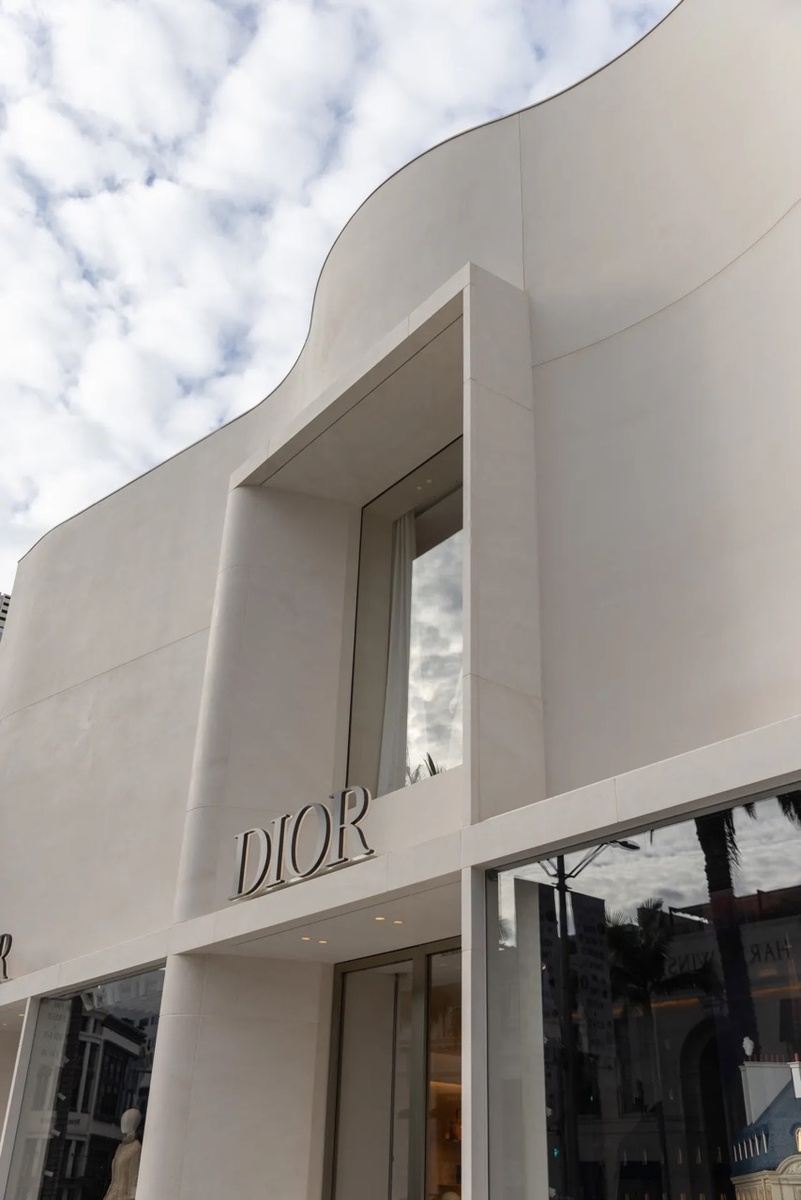    Dior откроет новый флагманский бутик (фото 1)
