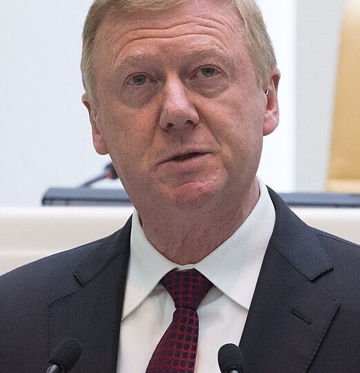 Чубайс сбежал из России, но получает российскую пенсию в 450 тысяч рублей