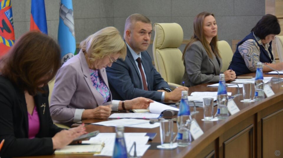    В мэрии Барнаула обсудили меры профилактики наркомании среди детей и молодежи. Источник: Администрация Барнаула