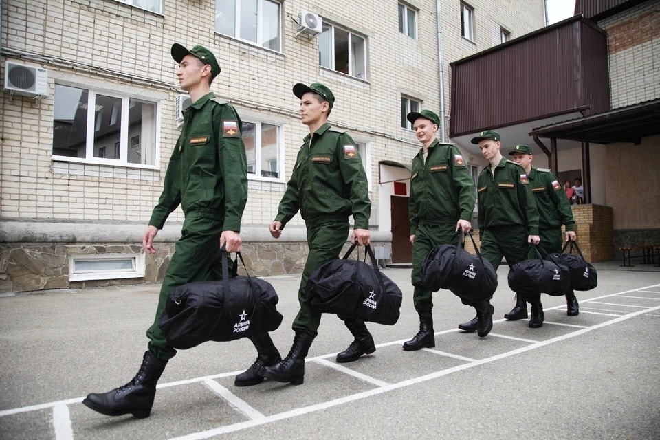    Объявлена дата начала осеннего призыва в армию на срочную службу Дмитрий АХМАДУЛЛИН