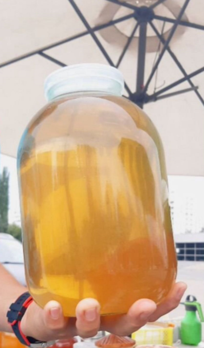 Липовый мед 