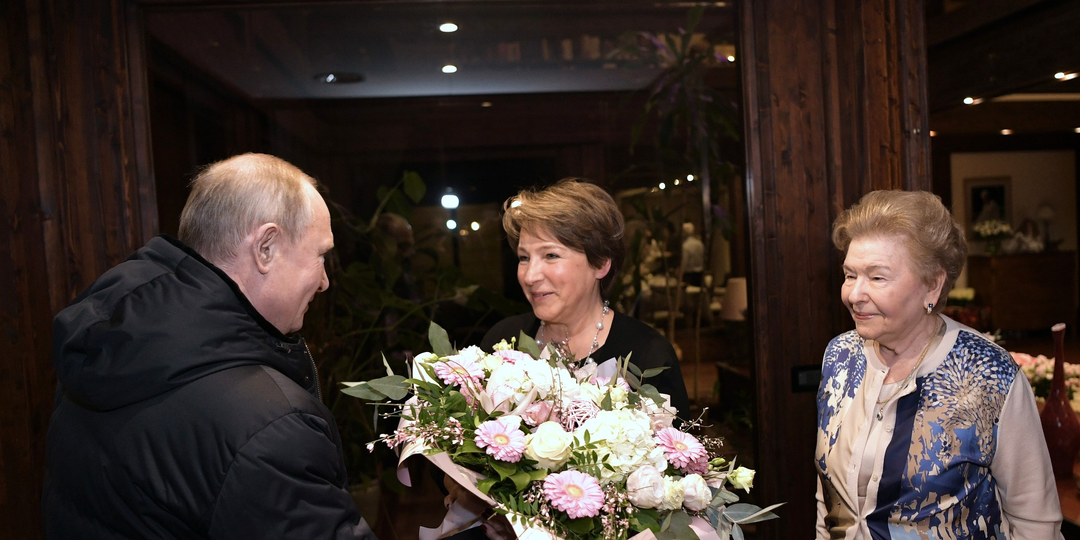 Зять Кремля: Валентин Юмашев 10 лет ждал дочку Ельцина и привел Путина к власти