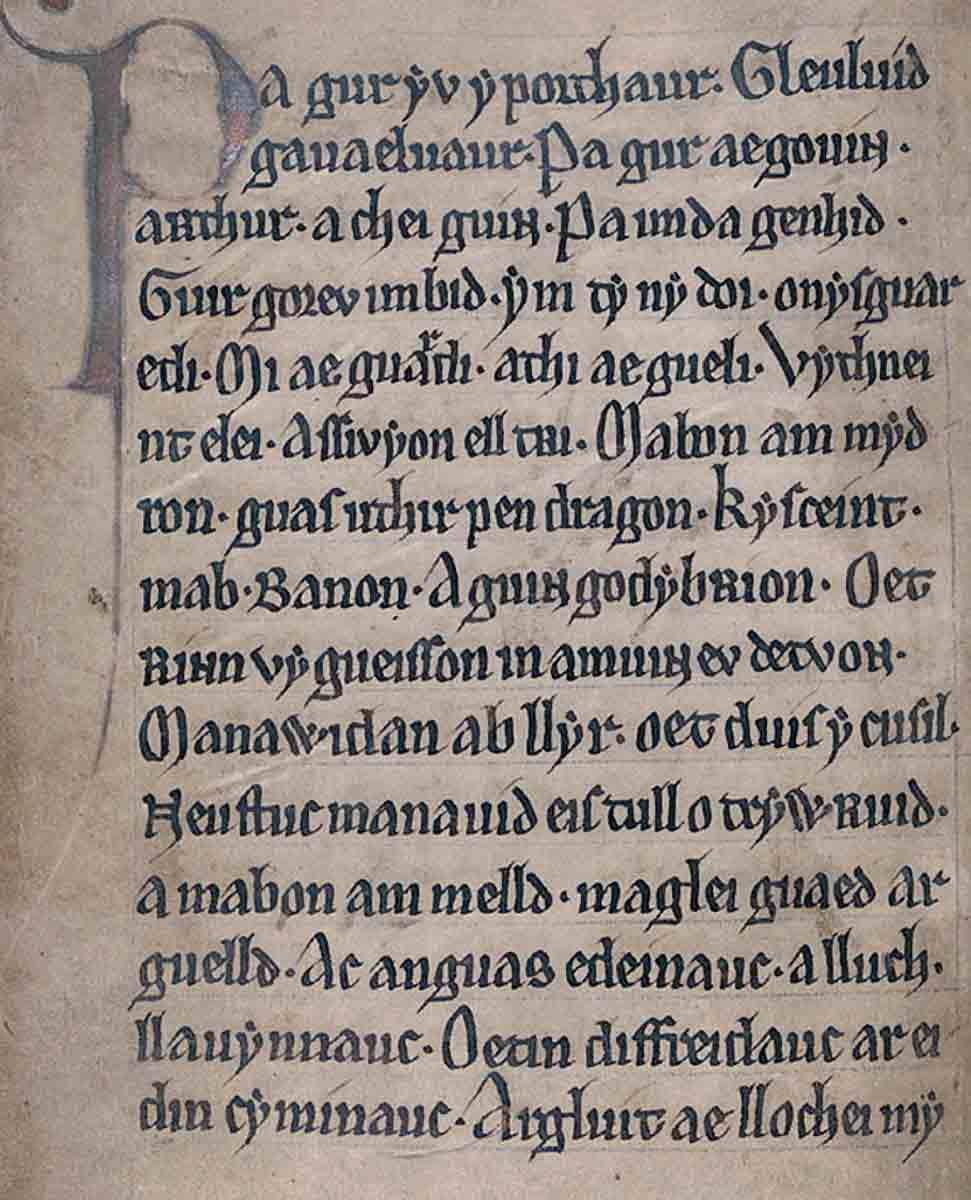 Начало валлийской поэмы «Pa Gur» в рукописи Peniarth 1, лист 47, лицевая сторона, ок. 1225–1275 гг. Источник: Национальная библиотека Уэльса.