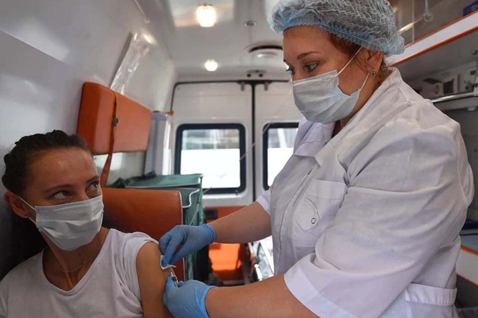    Вакцинация поможет защититься от осложнений гриппа. Иван МАКЕЕВ