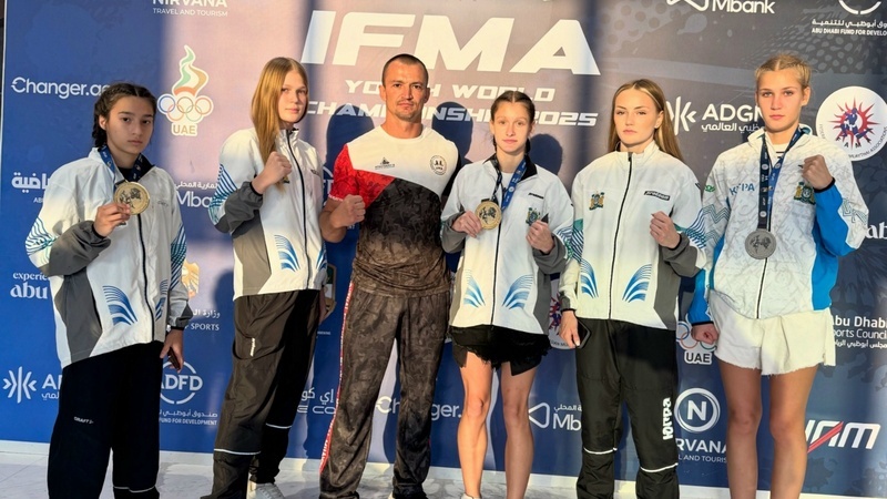    Сургутские спортсмены привезли с чемпионата мира по тайскому боксу 4 медали