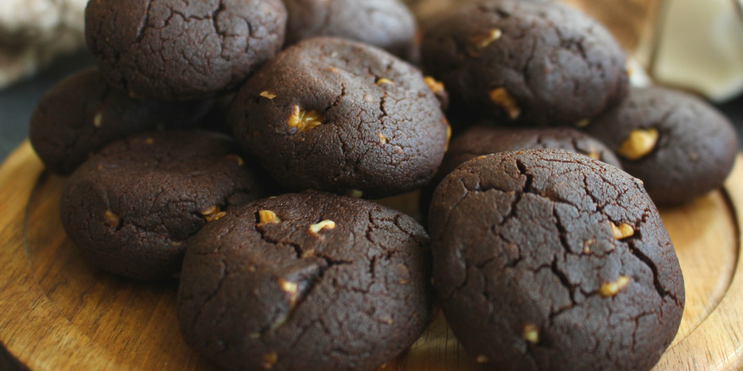 Шоколадное печенье из гречневой муки за 15 минут