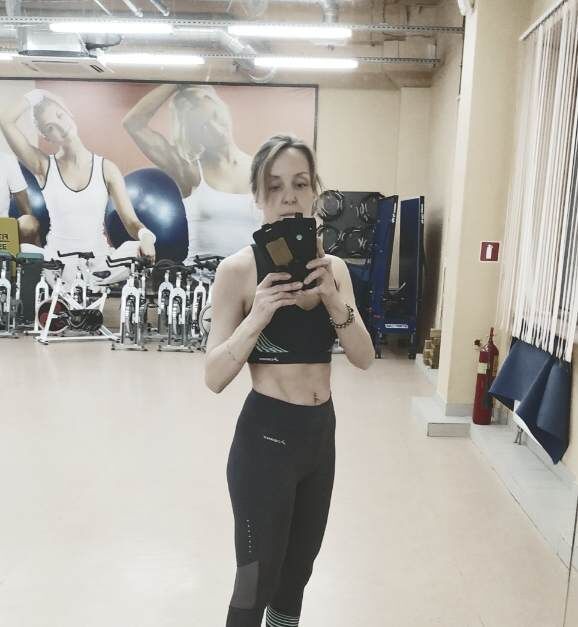 Привет! Я Ксюша, мама пятерых. Долгое время занималась тхэквондо, недавно закончила обучение на фитнес-тренера. Здесь рассказываю о своей жизни как она есть. Всем рада, присоединяйтесь!