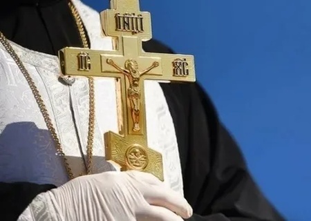    На Западной Украине священник посвятил мужчину в дьяконы за $10 тыс., чтобы спасти от мобилизации