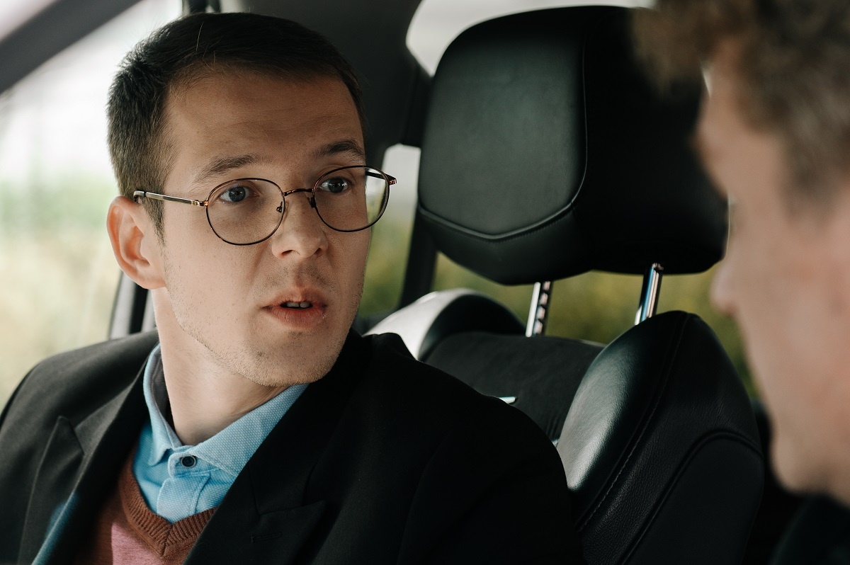    Артёму Сучкову пришлось изучить работу пилота