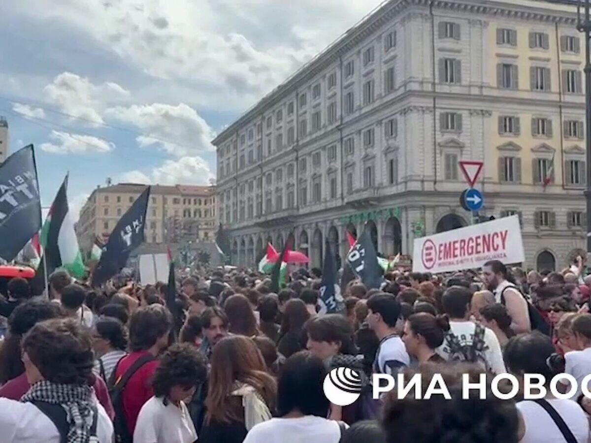    Митинг в поддержку палестинского народа в Риме© РИА Новости