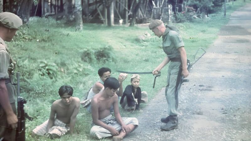 Жестокое обращение голландских военнослужащих с индонезийскими гражданами
