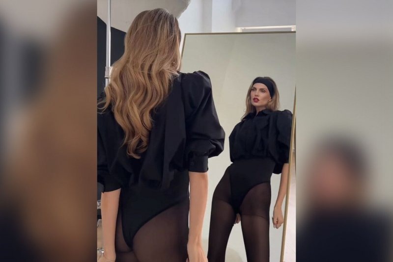    Экс-солистка группы «Фабрика» Саша Савельева в откровенном образе. Фото: Социальные сети певицы.