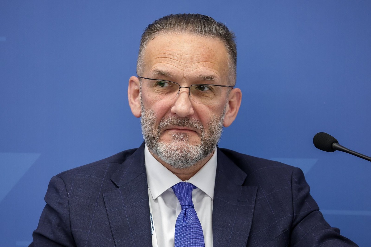    Новым куратором дорожного строительства станет Игорь Костюченко