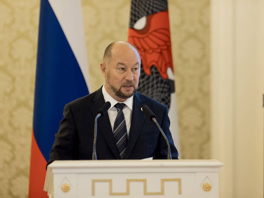 Асгат Сафаров напомнил, что в этом году на федеральном уровне был изменен порядок избрания глав муниципальных образований столиц субъектов РФФото: kzn.ru