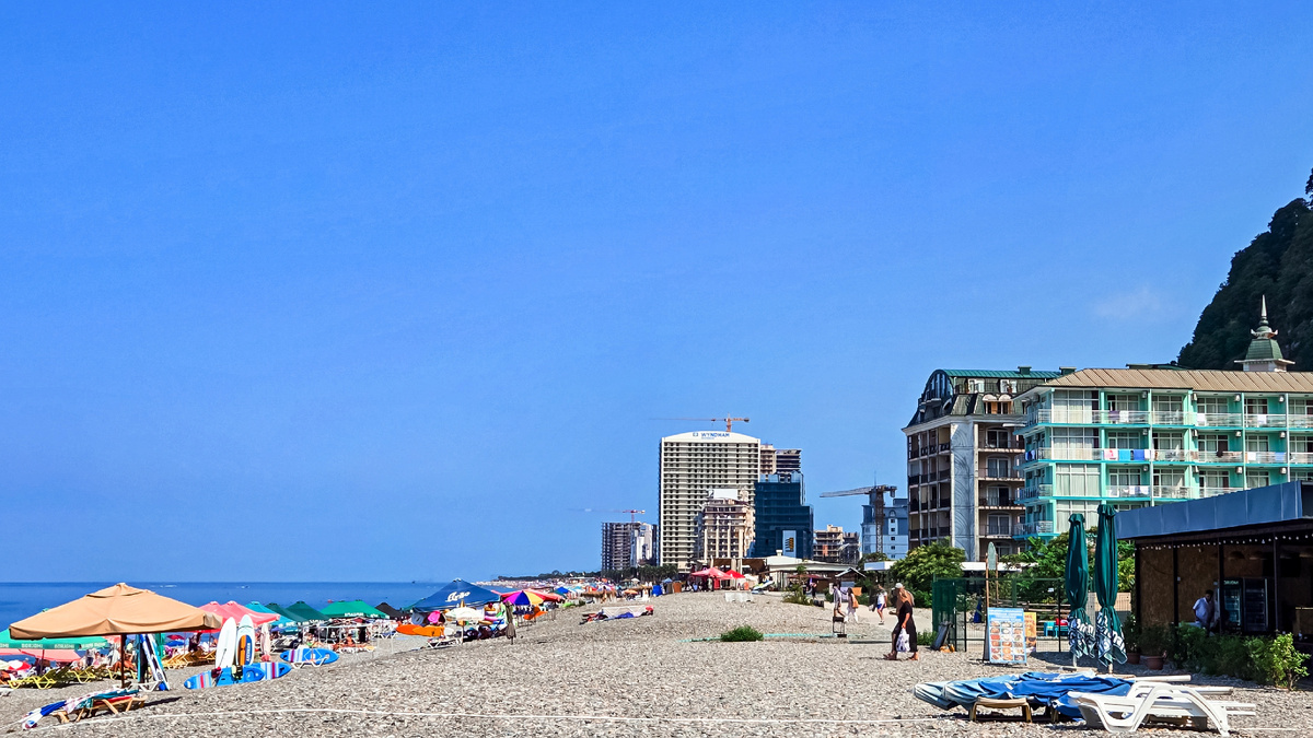 Северная часть пляжа Квариати 