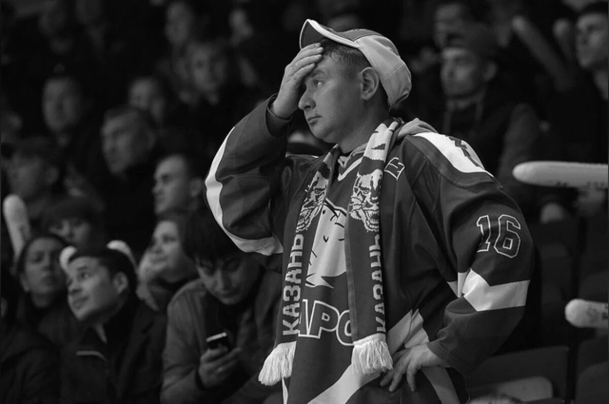    Игроки «Ак Барса» простились с болельщиком Антоном Агафоновым