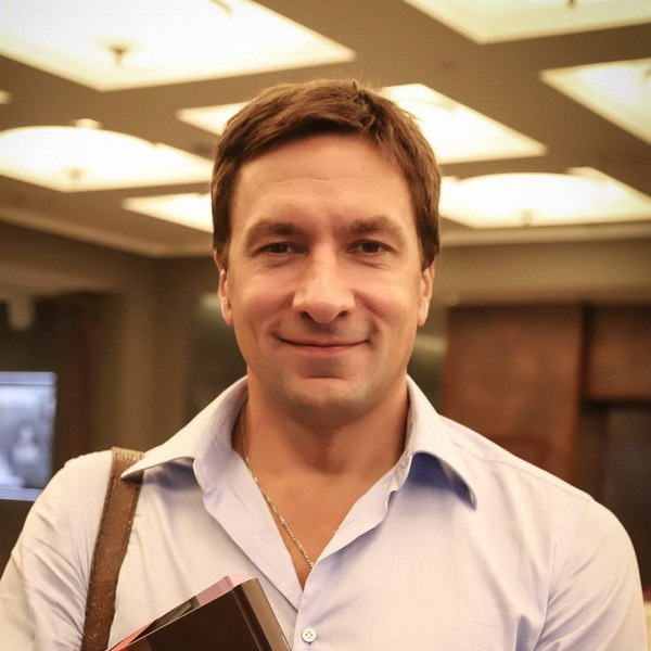     Григорий Антипенко представит спектакль «Старик и море» в Театре Вахтангова