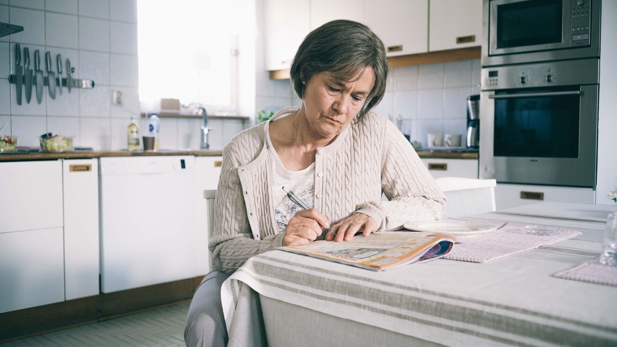 Кадр из фильма "Здесь была Бритт-Мари"