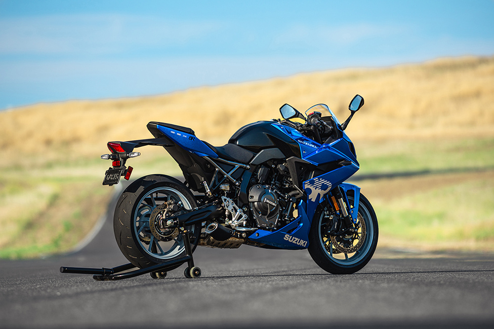 SUZUKI GSX-8R (2023 г.)