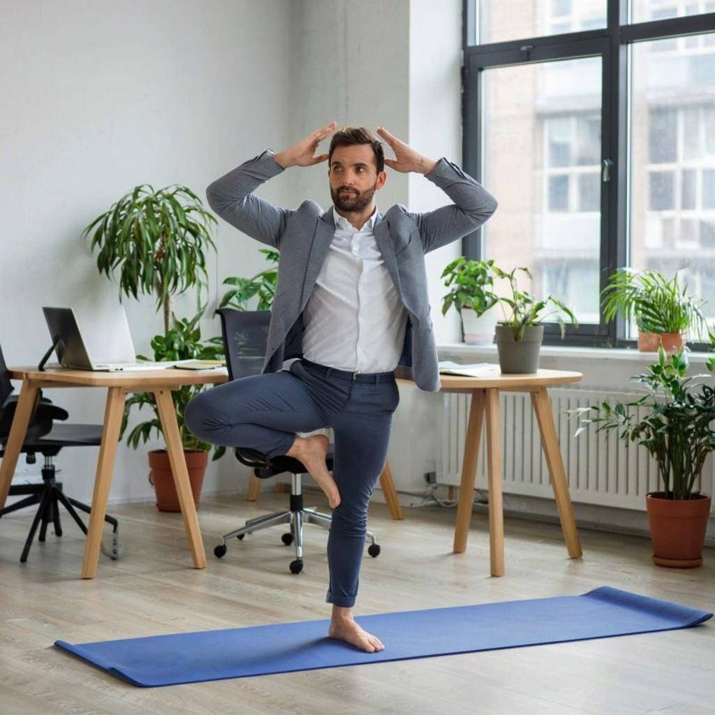 здоровье неотходя от кассы!! 5 минут упражнений ЛФК вместо телефона и организм скажет спасибо 