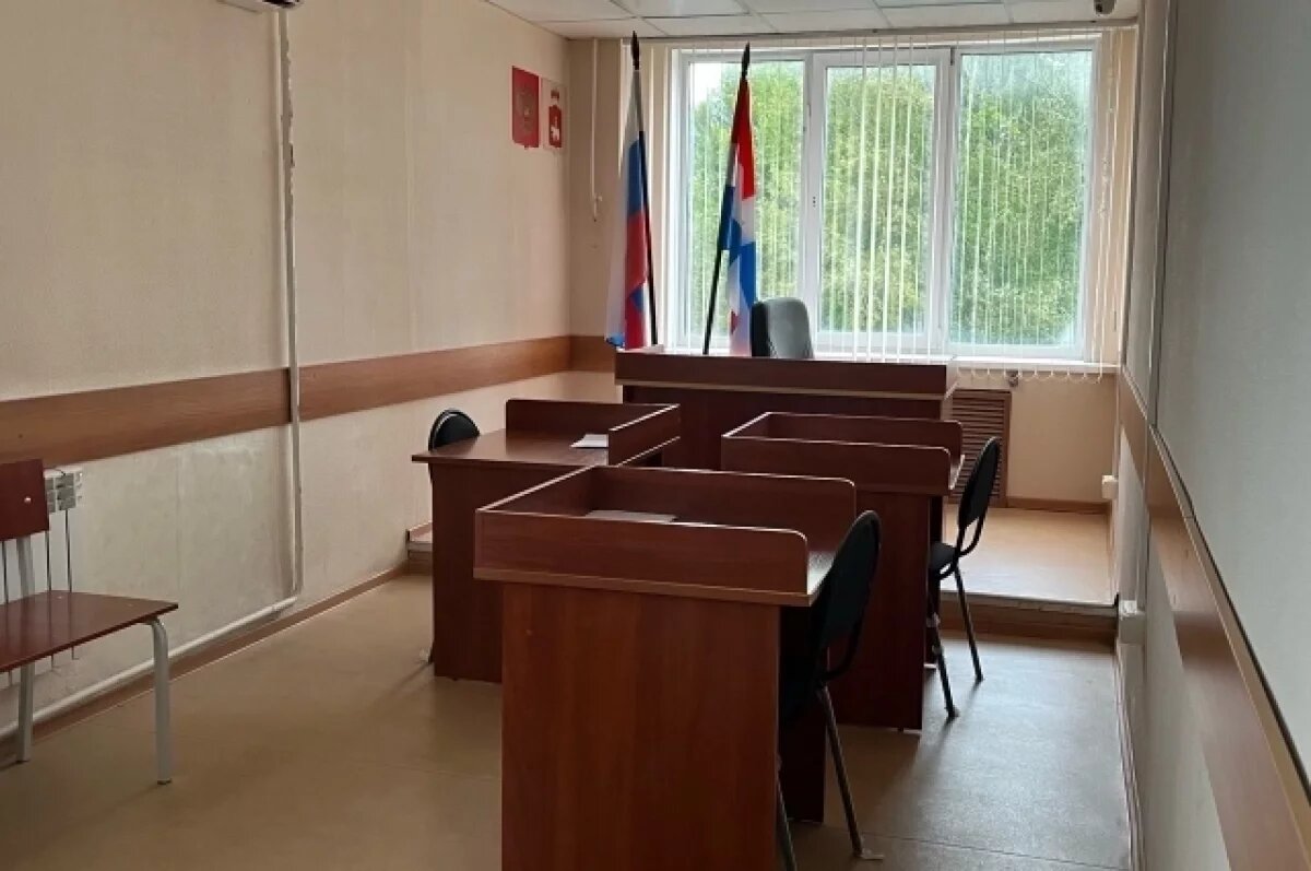    Суд обязал чиновников Нижнего Тагила обезопасить заброшенное здание