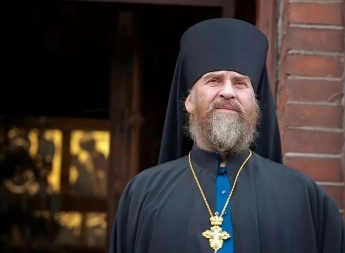 Амвросий Юрасов — архимандрит, основатель и духовный руководитель Введенского женского монастыря (г. Иваново), проповедник и писатель.